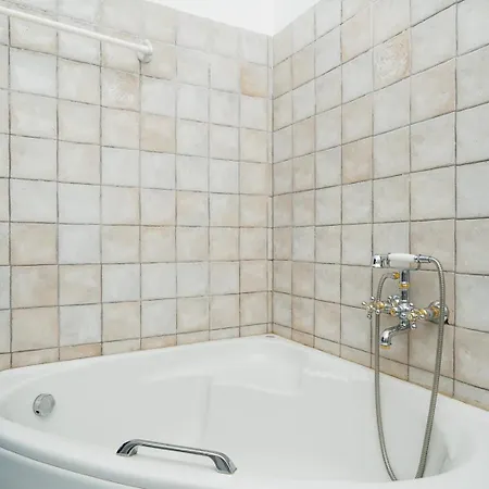 Drakos Retreat Kea Apartament *