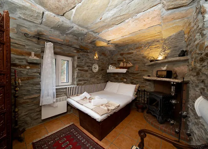 Drakos Retreat Kea *